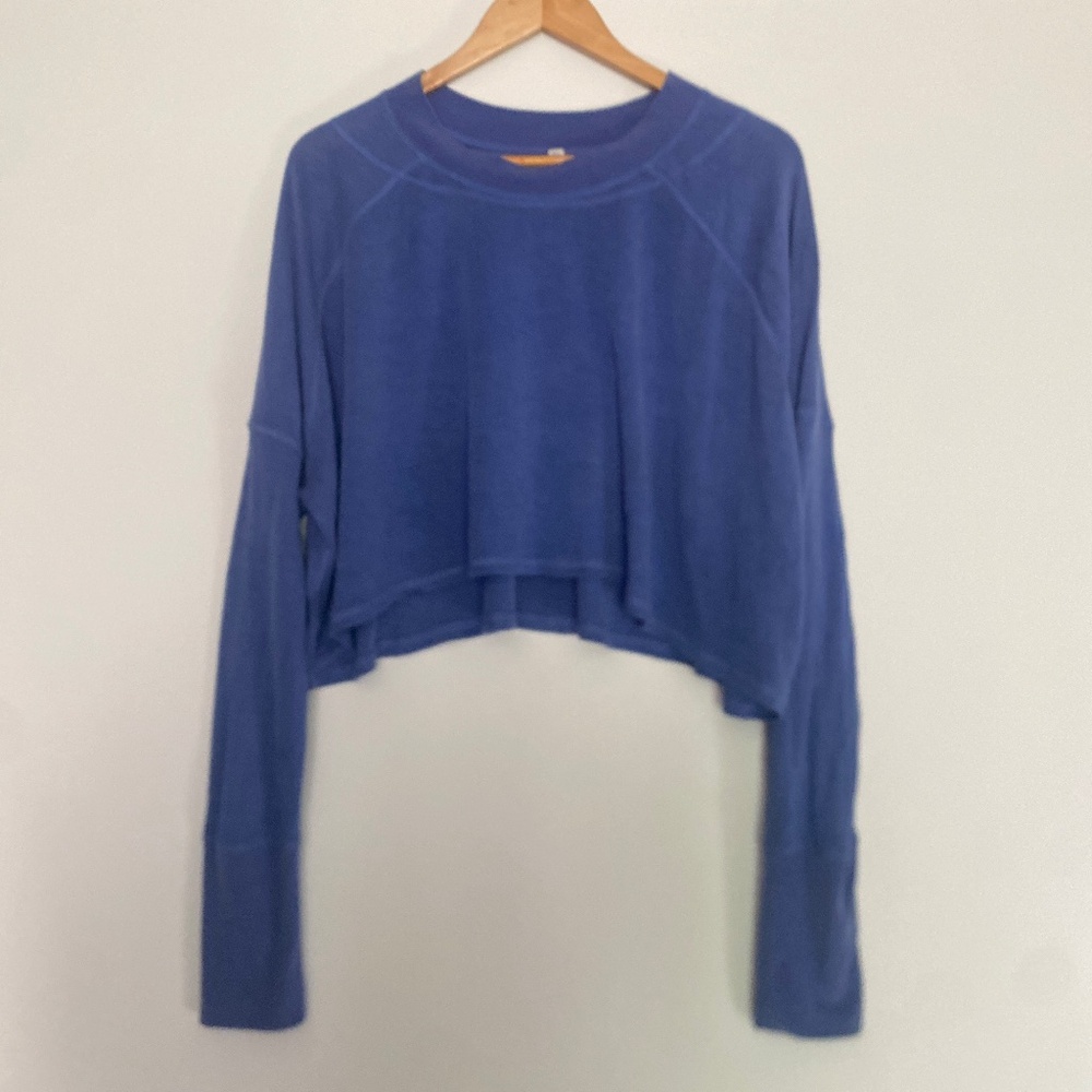 Free People Cropped Long Sleeve Sweatshirt in Blue